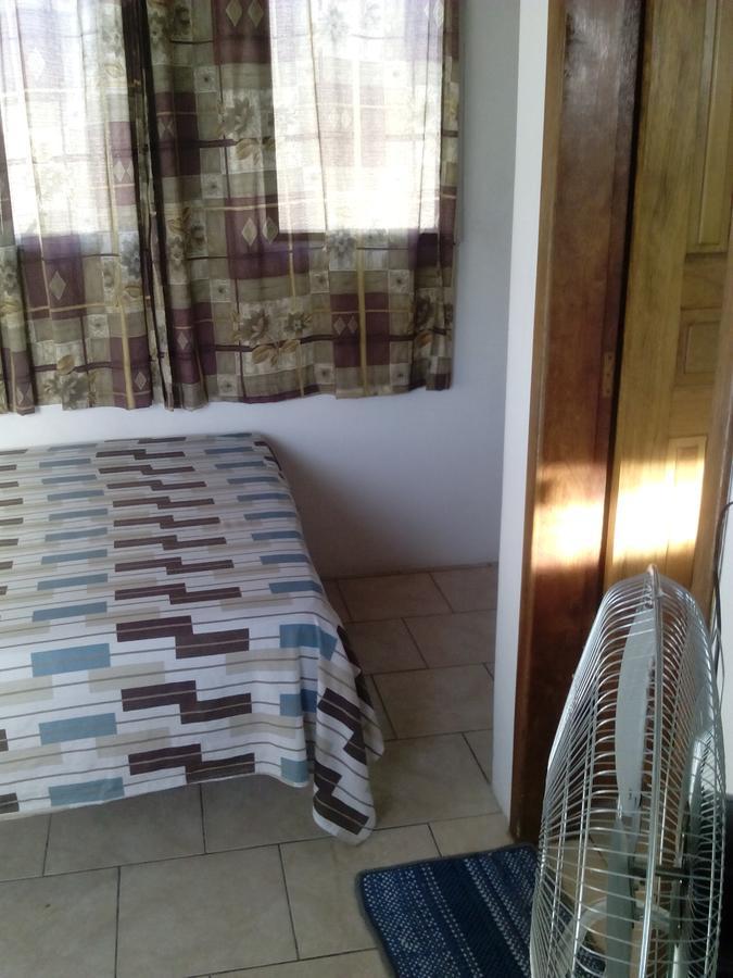 Hotel Pousada غواراتوبا المظهر الخارجي الصورة